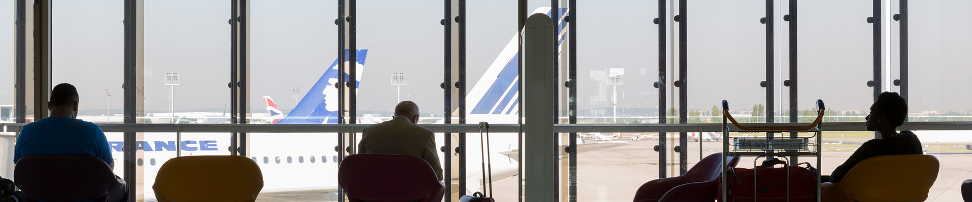 Passagers au départ d'orly 2