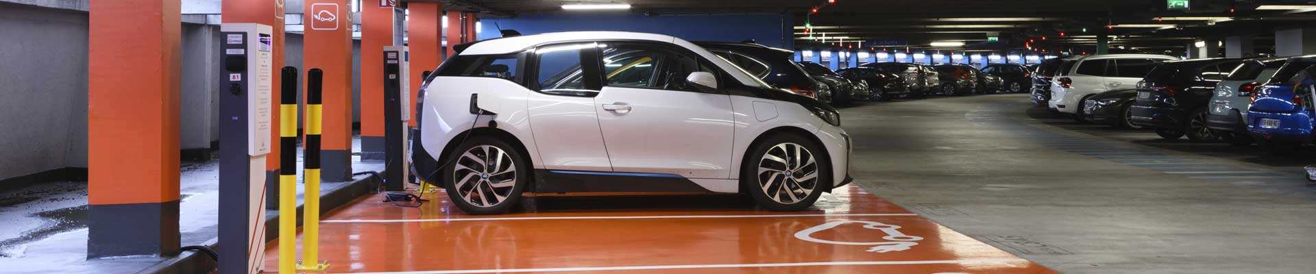 Parkings officiels au contact Paris aéroport