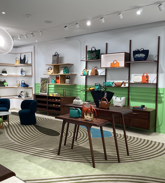 store contact Longchamp.png