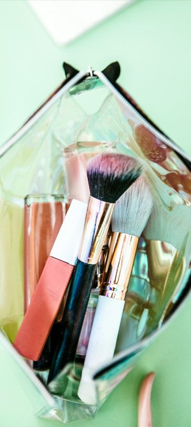 Trousse de maquillage ouverte